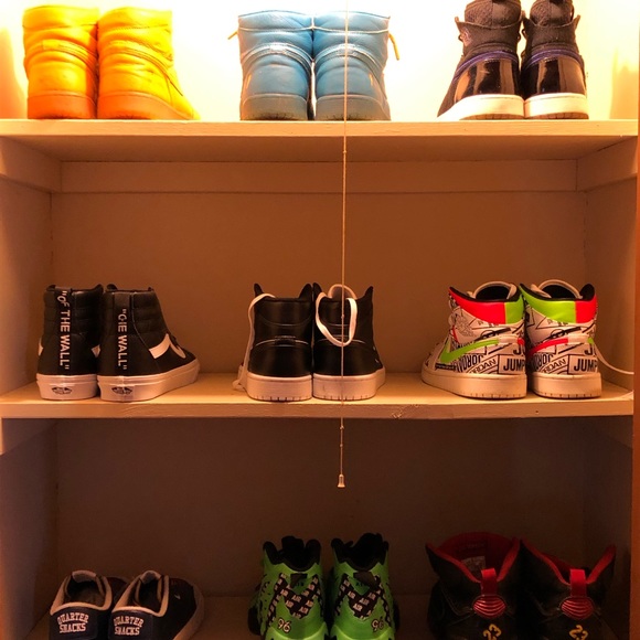 Meet your Posher, Hunter - Picture 1 of 1